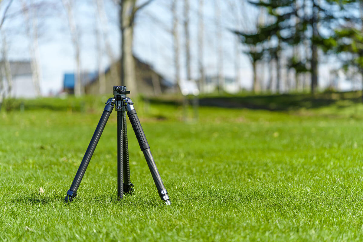 Fotopro X-AIRFLY Maxという軽いレバー式三脚を使ってみた | どや顔